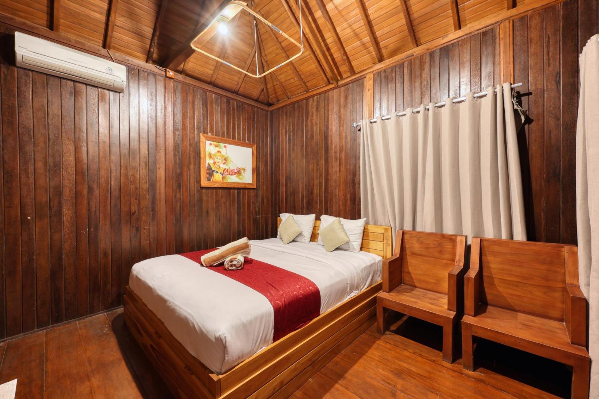 Manta Cottage Seaview Plus Batununggul Exterior photo